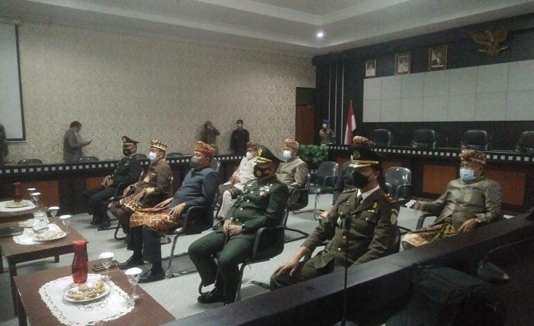  Kepala Sub Bagian Pembinaan Kejaksaan Negeri Tulang Bawang bapak Debi Resta Yudha, S