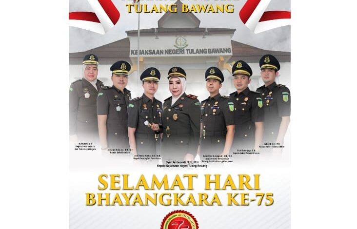  Kepala Kejaksaan Negeri Tulang Bawang beserta Jajaran mengucapkan Selamat Hari Bhayangkara ke 75

“Transformasi Polri yang presisi mendukung percepatan penanganan Covid 19 untuk Masyarakat sehat dan pemulihan ekonomi nasional menuju Indonesia maju”