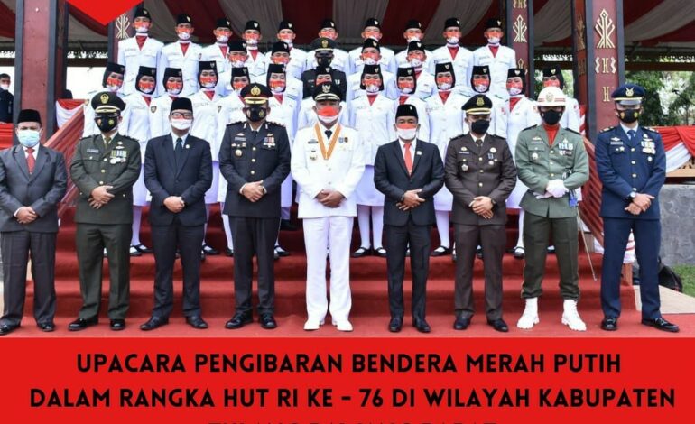  Selasa, 17 Agustus 2021 bertempat di Lapangan Pemda Kabupaten Tulang Bawang Barat Kepala Kejaksaan Negeri Tulang Bawang yang pada kesempatan kali ini di wakili oleh Kasi Pidana Khusus (Rudi Iskonjaya, S