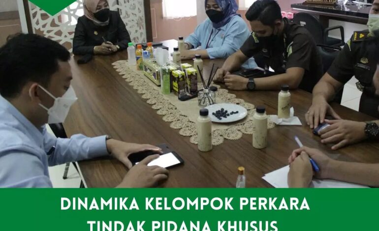  Kamis, 7 Oktober 2021 Kepala Kejaksaan Negeri Tulang Bawang Dyah Ambarwati, S