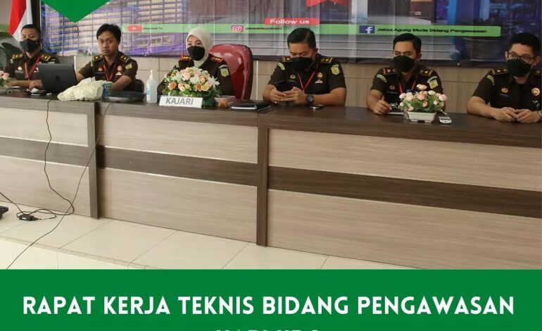  Rabu, 6 Oktober 2021 Kepala Kejaksaan Negeri Tulang Bawang Dyah Ambarwati, S
