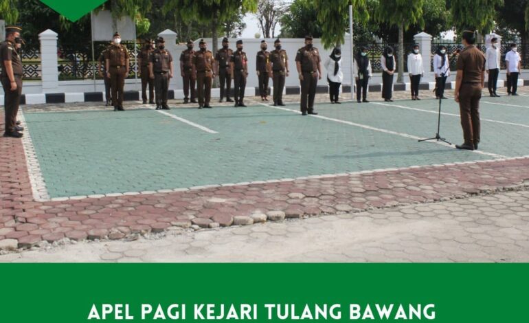  Senin, 11 Oktober 2021 telah dilaksanakan giat Apel Pagi Kejaksaan Negeri Tulang Bawang yang pada kesempatan kali ini dipimpin oleh Kepala Sub Bagian Pembinaan Debi Resta Yudha, S