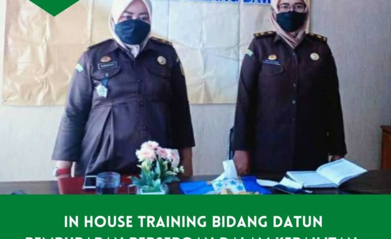  Selasa, 12 Oktober 2021 Kepala Seksi Perdata dan Tata Usaha Negara Nurhayati, S