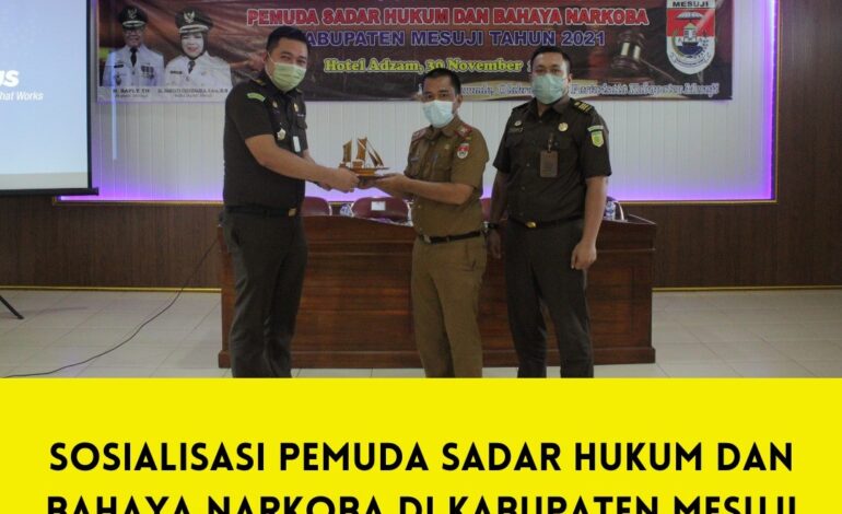  Selasa, 30 November 2021 telah dilaksanakan Sosialisasi oleh Dinas Pemuda dan Olahraga dengan tema Pemuda Sadar Hukum dan Bahaya Narkoba, sosialisasi dilaksanakan di Hotel Adzam Kabupaten Mesuji yang di hadiri oleh Kasi Intelijen Kejaksaaan Negeri Tulang Bawang (Leonardo Adiguna, S