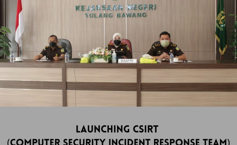  Rabu, 1 Desember 2021 Kepala Kejaksaan Negeri Tulang Bawang (Dyah Ambarwati, S