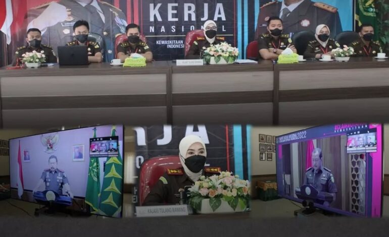 Pada Rabu, 2 Februari 2022 Kejaksaan RI tengah melaksanakan Rapat Kerja Nasional (RAKERNAS) tahun 2022 secara virtual dengan tema “Kewaskitaan Adhyaksa menuju Indonesia Emas 2045”