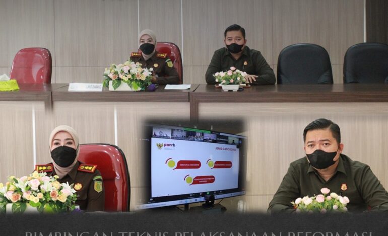  Rabu, 9 Februari 2022 Kepala Kejaksaan Negeri Tulang Bawang Dyah Ambarwati, S