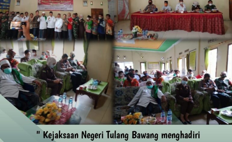  00 Wib, Jaksa Fungsional pada Bidang Intelijen mewakili Kepala Kejaksaan Negeri Tulang Bawang menghadiri agenda silahturahmi dengan tema Merajut Tali Persaudaraan Antar Umat Beragama yang ada di Kabupaten Tulang Bawang dalam menyambut bulan suci ramadhan