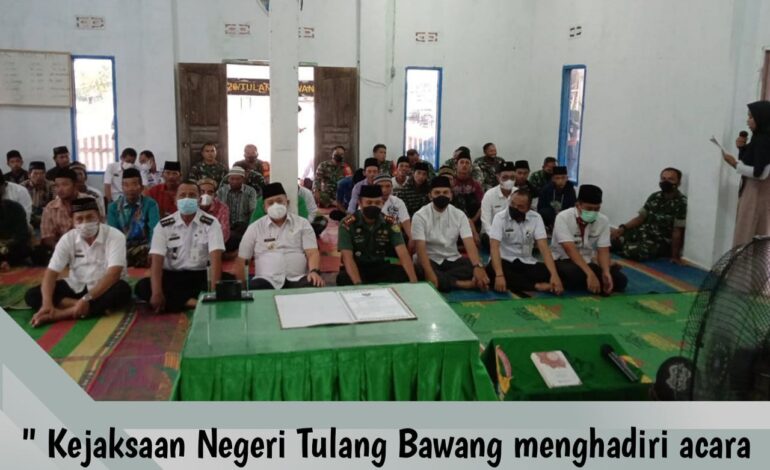  Pada Rabu, 06 April 2022 Kejaksaan Negeri Tulang Bawang Menghadiri acara Doa Bersama Penutupan Karya Bakti Kodim 0426/ Tulang Bawang TA 2022