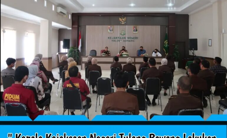  Pada Kamis , 28 April 2022 Kepala Kejaksaan Negeri Tulang Bawang, Bapak Azi Tyawhardana,S