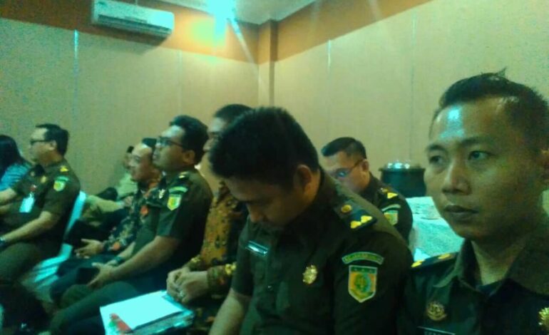  walaupun mata sembeb tetep semangat mengikuti kegiatan