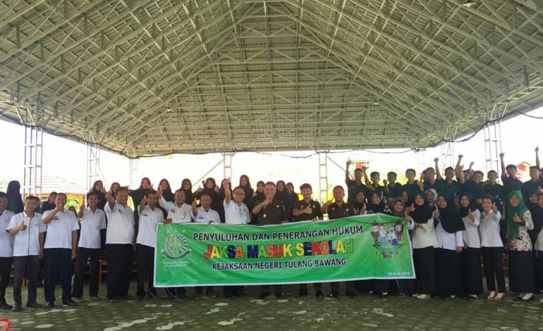  Program Jaksa Masuk Sekolah Kejaksaan Negeri Tulang Bawang di SMA 1 Banjar Agung dengan Materi Pencegahan dan Penyalahgunaan Narkotika