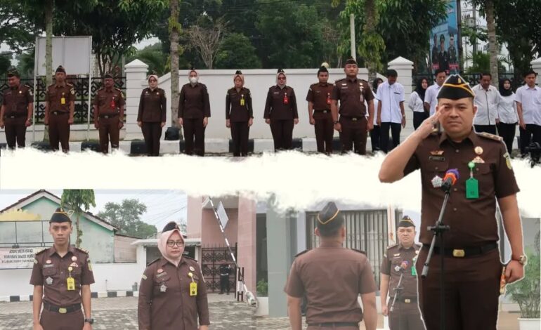  Kejaksaan Negeri Tulang Bawang melaksanakan Apel Rutin Senin Pagi Disertai Pembacaan Core Value Dan Employer Branding ASN