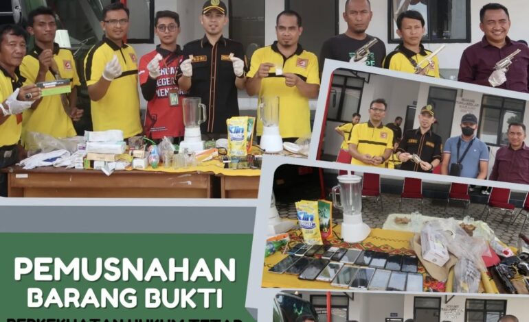  Kejaksaan Negeri Tulang Bawang melakukan Pemusnahan Barang Bukti berdesarkan Keputusan Pengadilan yang telah Berkekuatan Hukum Tetap tahun 2022