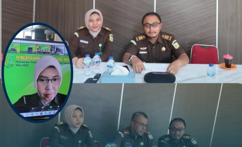  Kejaksaan Negeri Tulang Bawang mengikuti Video Conference (Vicon) Pengarahan Jaksa Agung Muda Intelijen Kejaksaan RI Rekomendasi Rapat Kerja Teknis Bidang Intelijen Tahun 2022