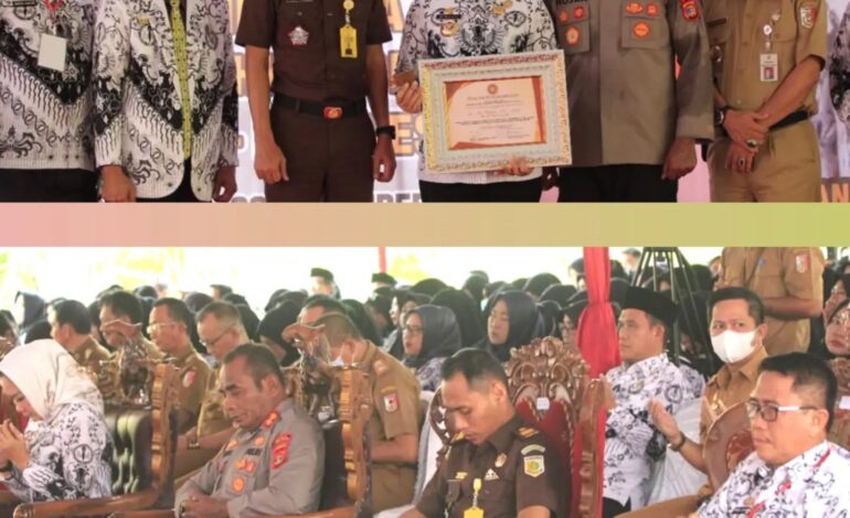  Kejaksaan Negeri Tulang Bawang Menghadiri Acara Syukuran HUT PGRI ke-77 di SMP N 3 Banjar Margo Kabupaten Tulang Bawang