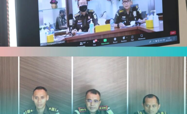  Kejaksaan Negeri Tulang Bawang Mengikuti Zoom Meeting Optimalisasi Layanan Kepegawaian Secara Digital dan Terintegrasi Melalui Pemanfaatan Sistem Mysimkari