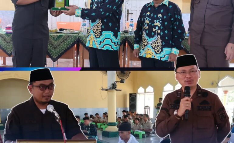  Kejaksaan Negeri Tulang Bawang melakukan Kegiatan Penerangan Hukum dan Penyuluhan Hukum “Pemantapan Nilai-Nilai 4 Pilar Kebangsaan”Bagi Warga Lembaga Dakwah Islam Indonesia (LDII) Tulang Bawang