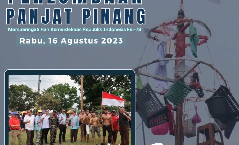  Kejaksaan Negeri Tulang Bawang Mengikuti Perlombaan Panjat Pinang Dalam Rangka Memperingati Hari Kemerdekaan Kejaksaan Negeri Tulang Bawang ke – 78 tahun “ Terus Melaju Untuk Indonesia Maju ”