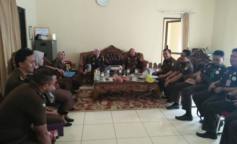  Pemantauan oleh Asisten Bidang Pengawasan Kejaksaan Tinggi Lampung di Kantor Kejaksaan Negeri Tulang Bawang