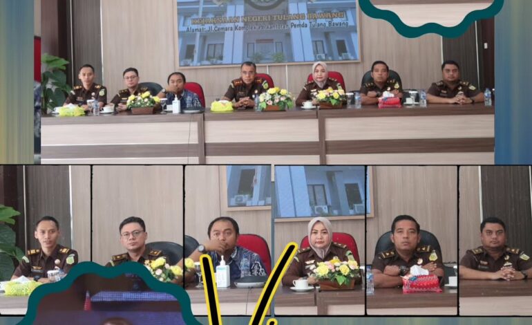  Kejaksaan Negeri Tulang Bawang mengikuti Video Conference (Vicon) Rapat Kerja Kejaksaan Tinggi Lampung