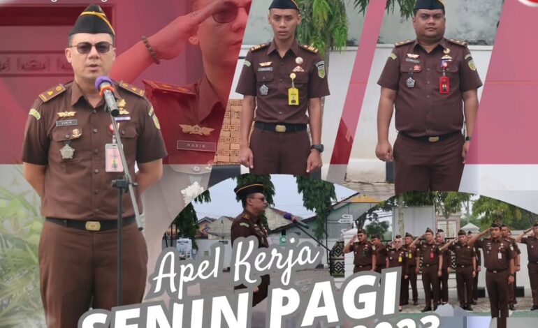  Kejaksaan Negeri Tulang Bawang melaksanakan Apel Rutin Senin Pagi Disertai Pembacaan Core Value Dan Employer Branding ASN
