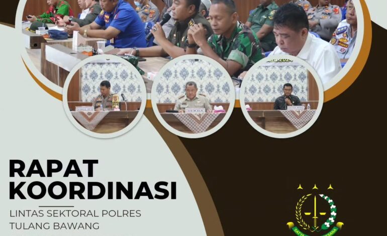  Kejaksaan Negeri Tulang Bawang mengikuti Giat Rapat Koordinasi Lintas Sektoral Polres Tulang Bawang Pengamanan Natal Tahun 2023 dan Tahun Baru 2024 di Kantor Polres Tulang Bawang