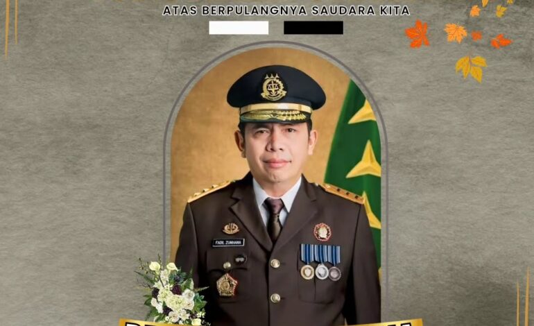  Kepala Kejaksaan Negeri Tulang Bawang Beserta Seluruh Jajaran Kejaksaan Negeri Tulang Bawang Mengucapkan “ Turut Berdukacita Atas Berpulangnya Bpk. Dr. Fadil Zumhana selaku Jaksa Agung Muda Tindak Pidana Umum Kejaksaan Republik Indonesia ”Semoga khusnul khotimah dan diberikan tempat terbaik di sisi Allah SWT, Aamiin ya Rabbal Alamiin 🙏

@kejaksaan.ri @kejatilampung @pidumkejagung