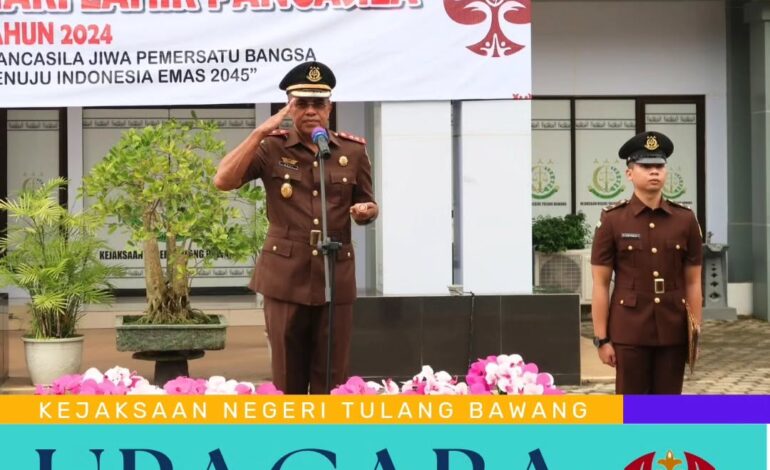  Kejaksaan Negeri Tulang Bawang melaksanakan Upacara memperingati Hari Lahir Pancasila Tahun 2024