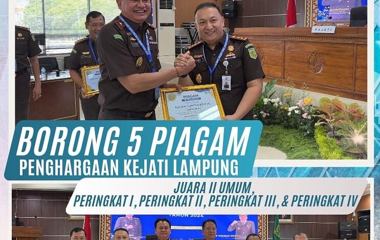  Kejaksaan Negeri Tulang Bawang Borong 5 Piagam Penghargaan Kejaksaan Tinggi Lampung dalam Capaian Kinerja dengan Kategori :