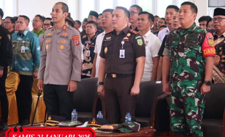 Kepala Kejaksaan Negeri Tulang Bawang Dennie Sagita, S