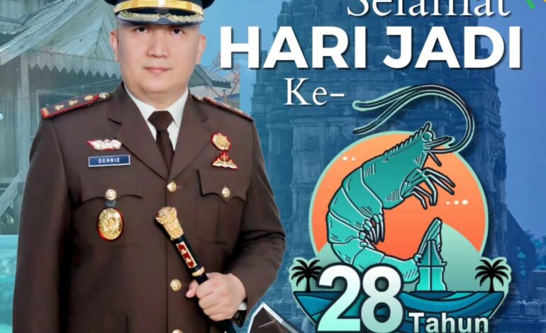  Kepala Kejaksaan Negeri Tulang Bawang, Dennie Sagita, S.H., M.H. beserta Seluruh Jajaran Kejaksaan Negeri Tulang Bawang mengucapkan “Selamat Hari Jadi Kabupaten Tulang Bawang Ke – 28 Tahun”
~ Terus Melaju untuk Tulang Bawang Maju.

@kejatilampung