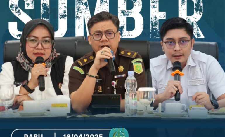  H Kasubsi II Bidang Intelijen Menghadiri dan Menjadi Narasumber dalam Giat Pelatihan dan Penyuluhan Sosialisasi Optimalisasi Pengembangan Unit Pengaduan Masyarakat Kepala Kampung Se-Kabupaten Tulang Bawang