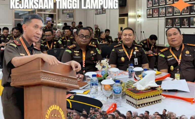  Kepala Kejaksaan Negeri Tulang Bawang Dennie Sagita, S