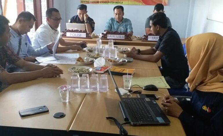  Giat pendampingan atas temuan Bawaslu mesuji oleh tim Sentra Gakumdu Kejari Tulang Bawang